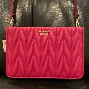 🎀 Victoria Secret Crossbody Bag 🎀